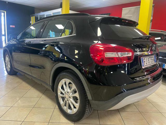 Mercedes-Benz GLA 180 d Automatic Executive *navi/telc/ok neo p* - foto 4 di 4