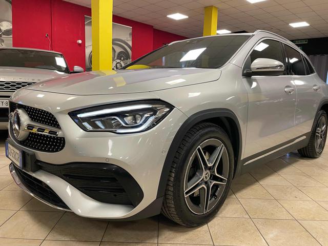 Mercedes-Benz GLA 200 d Automatic Premium - foto 3 di 16