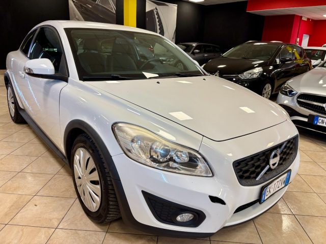 Volvo C30 D2 Black Design OK NEOPATENTATO, del 2011, 299.000 km, in vendita a Bozzolo (MN)