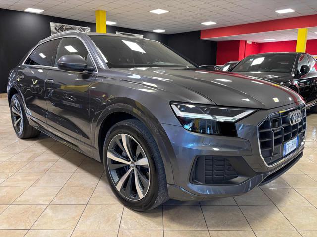 Audi Q8 50 TDI quattro TETTO PANOR. IVA DETRAIB.!!!, del 2019, 126.000 km, in vendita a Bozzolo (MN)