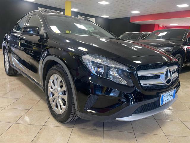 Mercedes-Benz GLA 180 d Automatic Executive *navi/telc/ok neo p* - foto 2 di 4