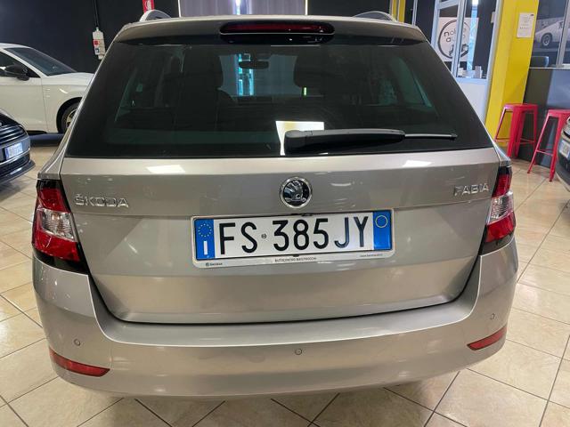 Skoda Fabia 1.0 MPI 75 CV *TETTO/NEO PATEN/TELC* - foto 3 di 4