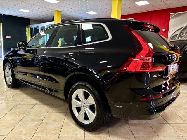 Volvo XC60 B4 (d) automatico Core UNIPRO - CERTIFICATA - foto 4 di 4