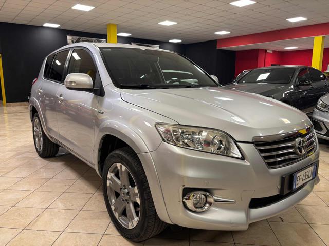 Toyota RAV 4 MY23 RAV4 Crossover 2.2 D-Cat A/T 150 CV Executive, del 2011, 193.000 km, in vendita a Bozzolo (MN)