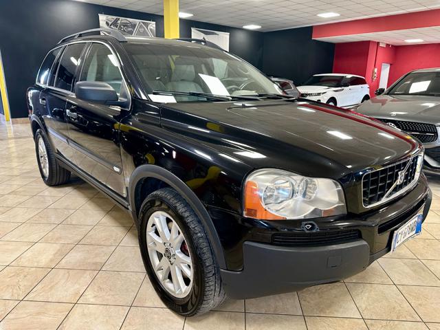Volvo XC90 2.4 D5 185CV AWD 7 POSTI GANCIO TRAINO TETTO, del 2006, 249.000 km, in vendita a Bozzolo (MN)