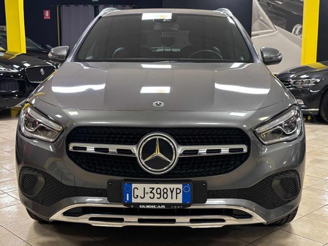 Mercedes-Benz GLA 200 D PREMIUM AUTO UNICA PROPRE - foto 4 di 4