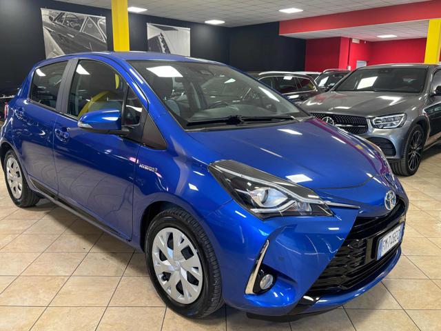 Toyota Yaris 1.5 Hybrid 5 porte Trend "Blue Edition", del 2017, 119.000 km, in vendita a Bozzolo (MN)