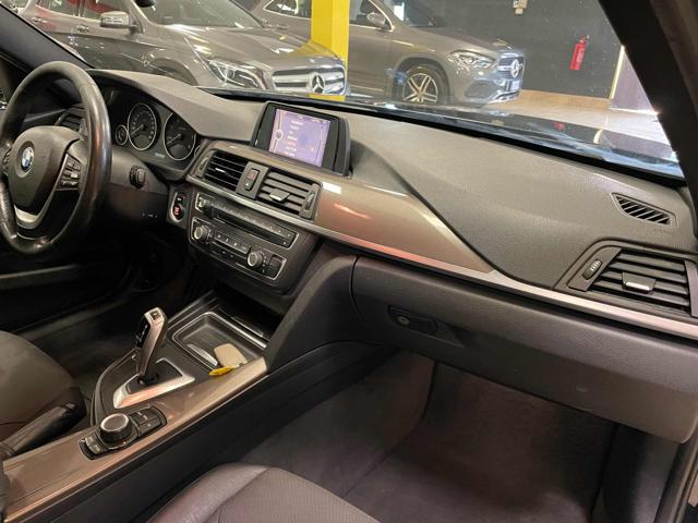 BMW 320 d Touring *AUTOMATICA/PELLE/XENO/PDC* - foto 4 di 4