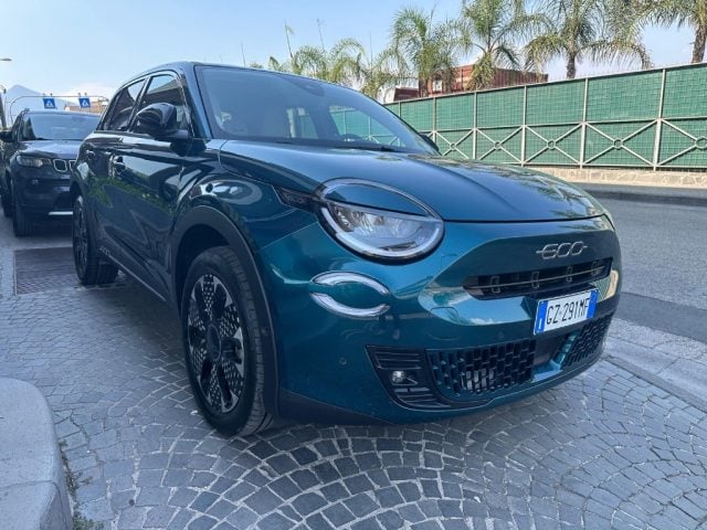 Fiat 600 Hybrid 110 CV DCT MHEV La Prima - foto 3 di 4