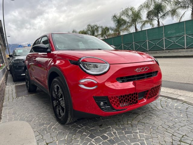 Fiat 600 Hybrid 110 CV DCT MHEV Icon - foto 3 di 4