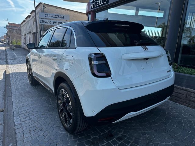 Fiat 600 1.2 hybrid LaPrima 110cv auto - foto 4 di 4