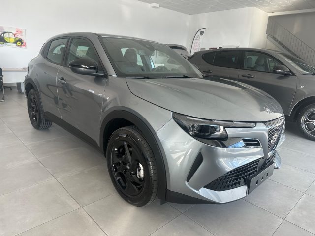Alfa Romeo Junior 1.2 145 CV Hybrid eDCT6 - foto 2 di 4