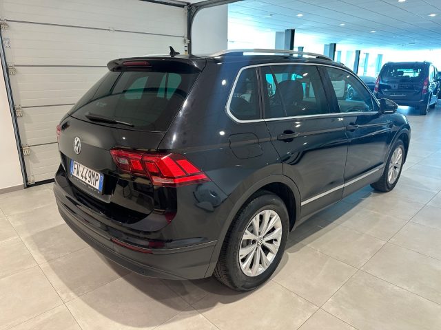 Volkswagen Tiguan 1.5 TSI Urban ACT BlueMotion Technology - foto 3 di 4