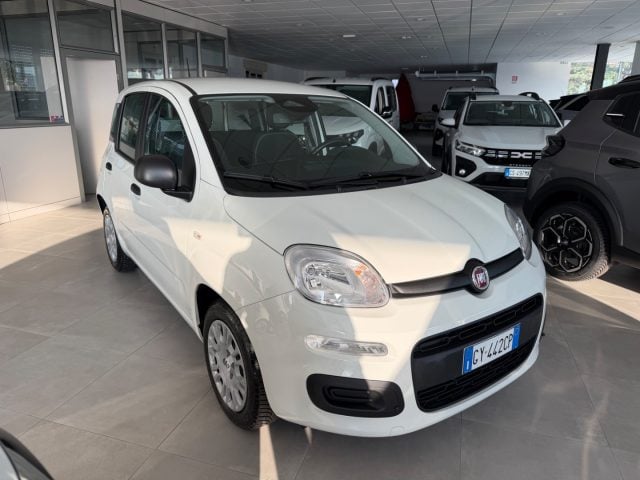 Fiat Panda 1.0 FireFly S&S Hybrid - foto 2 di 4