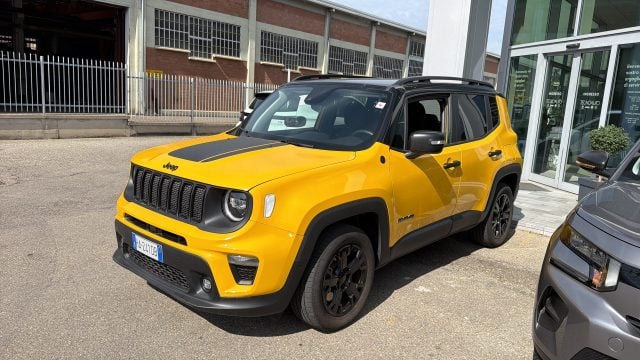 Jeep Renegade 1.3 T4 240 CV PHEV 4xe AT6 North Star, del 2025, 12.914 km, in vendita a Scandiano (RE)