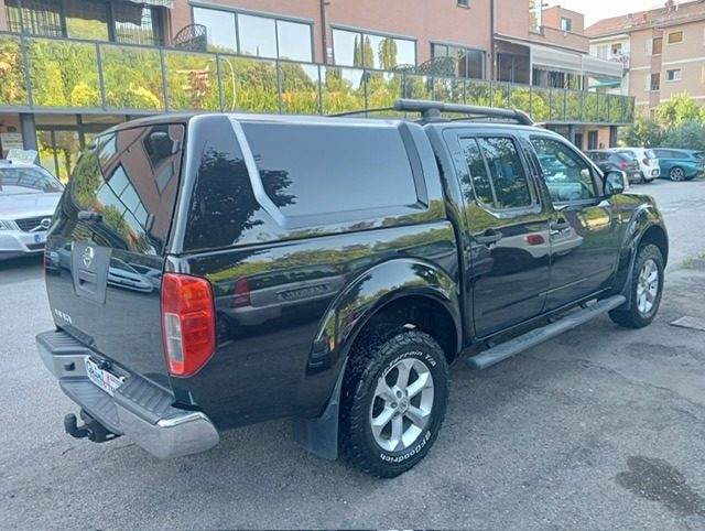 Nissan Navara 2.5 dCi 190CV 4 porte Double Cab LE*gancio traino* - foto 4 di 4