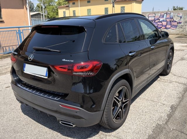 Mercedes-Benz GLA 200 d Automatic 4Matic Premium AMG Line - foto 4 di 4