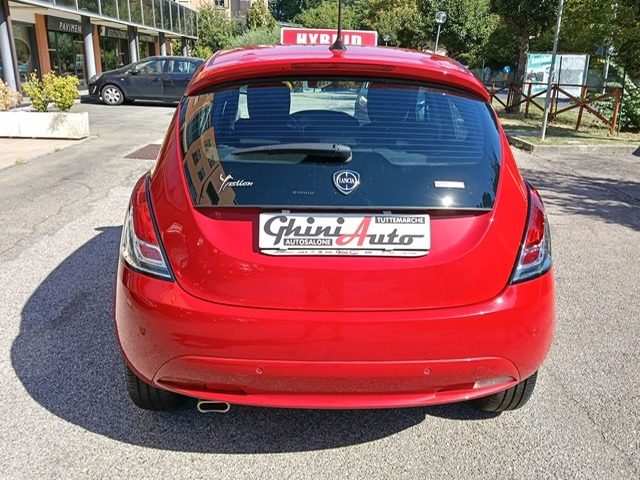 Lancia Ypsilon 1.0 FireFly 5 porte S&S Hybrid Ecochic Gold - foto 4 di 4
