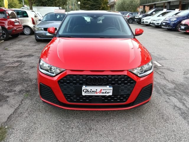 Audi A1 SPB 35 TFSI S tronic S line edition*automatica* - foto 2 di 4