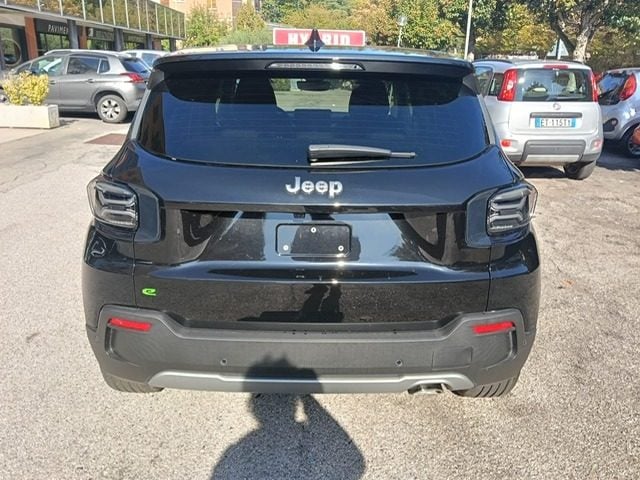 Jeep Avenger 1.2 Turbo 100 CV MHEV Summit - foto 2 di 4