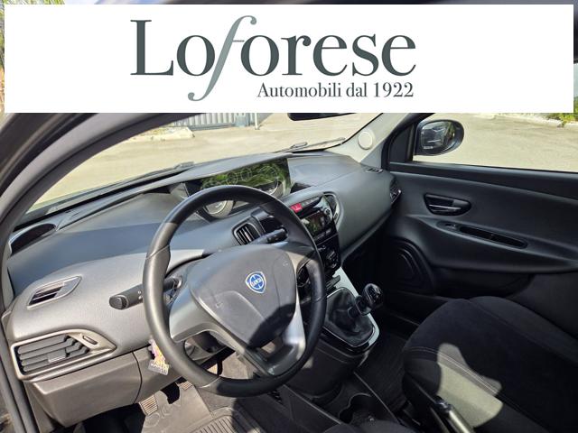 Lancia Ypsilon 0.9 TwinAir 85 CV 5 porte S&S Gold - foto 4 di 13