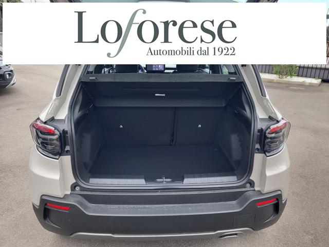 Jeep Avenger 1.2 Turbo 100 CV Longitude, del 2023, 19.500 km, in vendita a Taranto (TA)