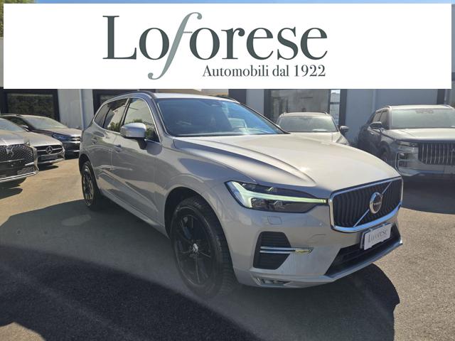 Volvo XC60 B5 (d) AWD automatico Core, del 2022, 28.500 km, in vendita a Taranto (TA)