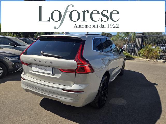 Volvo XC60 B5 (d) AWD automatico Core - foto 4 di 4