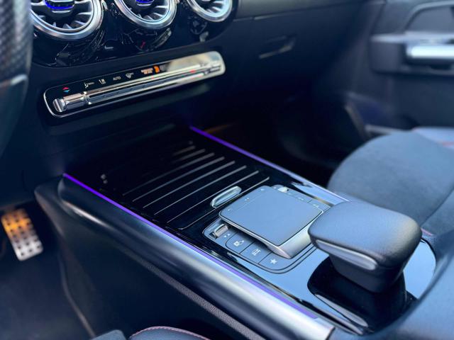 Mercedes-Benz GLA 180 d Automatic Premium, del 2023, 58.000 km, in vendita a Melpignano (LE)