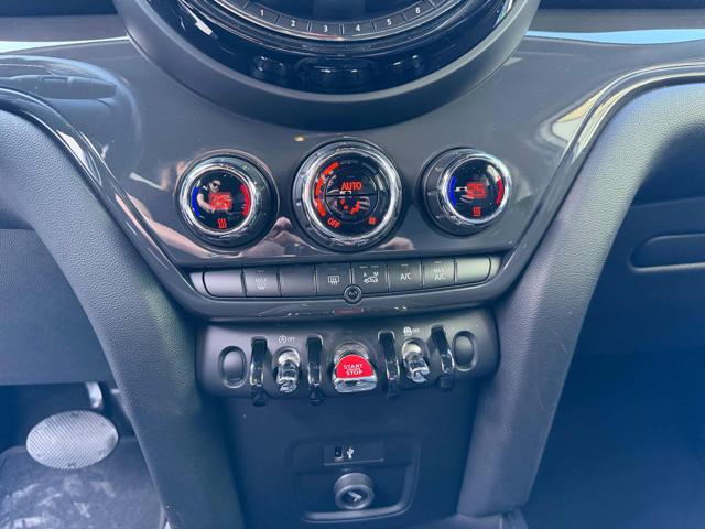 MINI Countryman 1.5 One D Countryman, del 2019, 155.000 km, in vendita a Melpignano (LE)