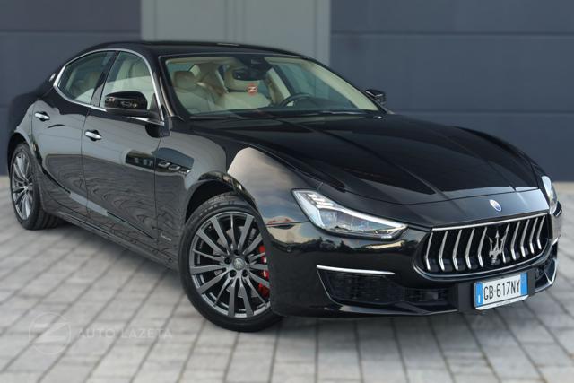 Maserati Ghibli V6 Diesel Granlusso usato a CAORSO