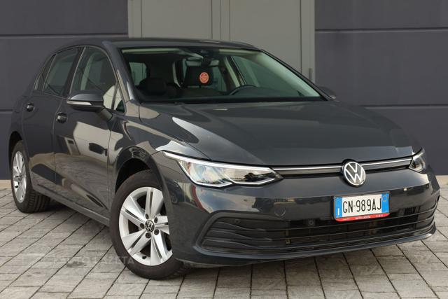 Volkswagen Golf 1.0 TSI Life usato a CAORSO