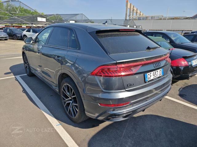 Audi Q8 55 TFSI e quattro tiptronic - foto 3 di 11