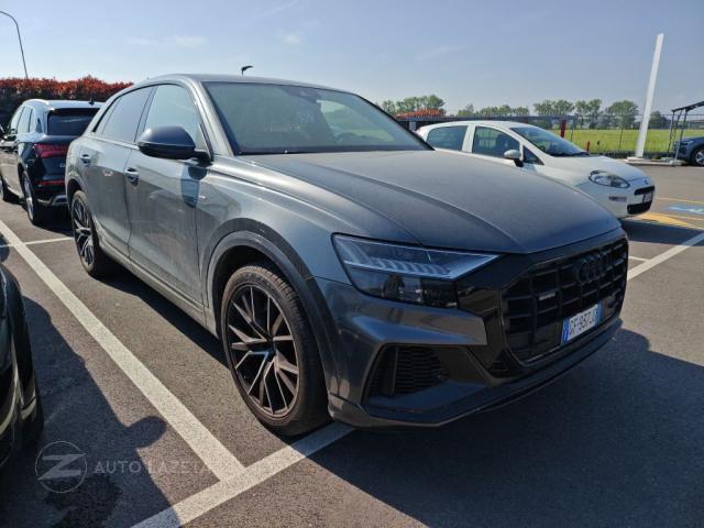 Audi Q8 55 TFSI e quattro tiptronic usato a CAORSO