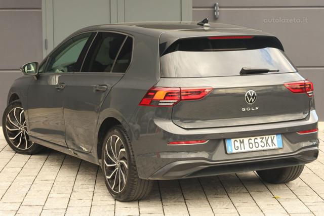 Volkswagen Golf 1.5 TSI Life - foto 3 di 57
