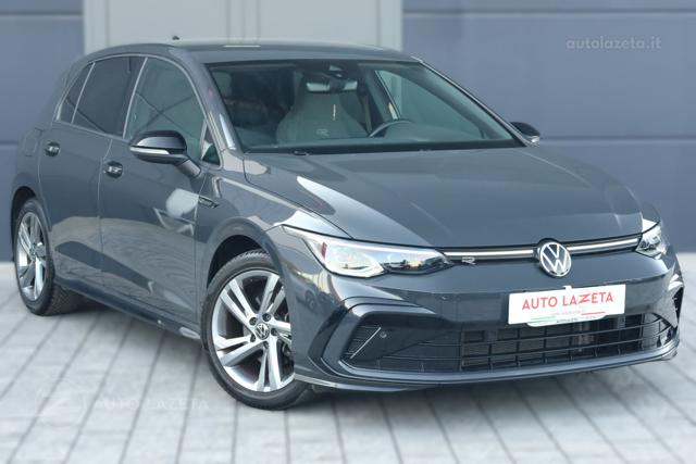Volkswagen Golf 1.5 eTSI 150 CV DSG R-Line, del 2024, 35.000 km, in vendita a Caorso (PC)