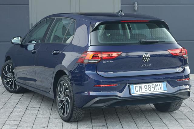 Volkswagen Golf 1.0 eTSI EVO DSG Life - foto 3 di 67