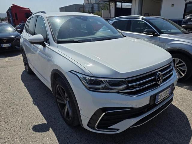 Volkswagen Tiguan 1.4 TSI eHYBRID DSG R-Line usato a CAORSO