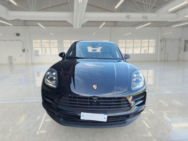 Porsche Macan 2.0 245CV AUT 4x4 - foto 3 di 17