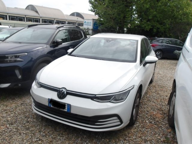 Volkswagen Golf 1.0 eTSI EVO DSG Life IVA ESPOSTA OK NEOP. usato a MONTE SAN SAVINO