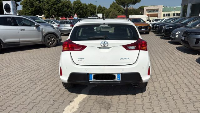 Toyota Auris 2.0 D-4D Lounge IDONEA NEOPATENTATI - foto 4 di 4