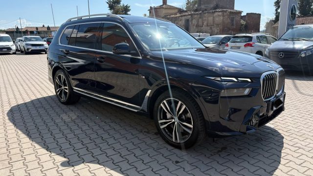 BMW X7 M-Sport xDrive40i 48V - foto 4 di 4