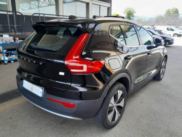 Volvo XC40 T5 Recharge Plug-in Hybrid Inscription IVA ESPOSTA - foto 2 di 4