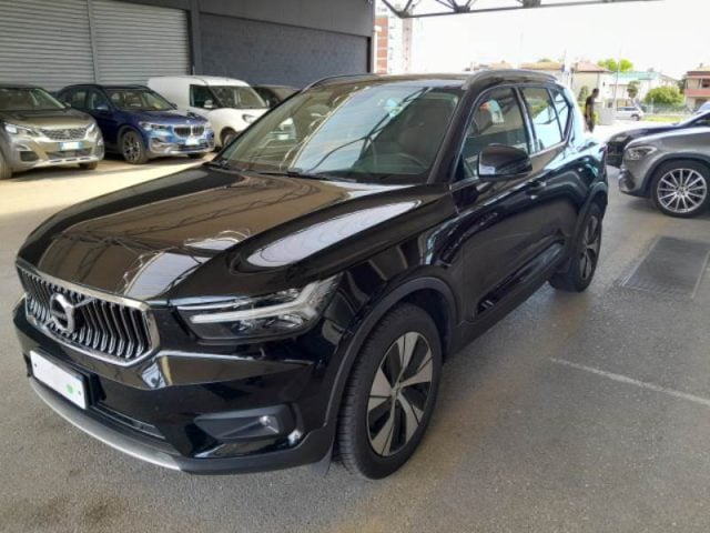 Volvo XC40 T5 Recharge Plug-in Hybrid Inscription IVA ESPOSTA usato a MONTE SAN SAVINO