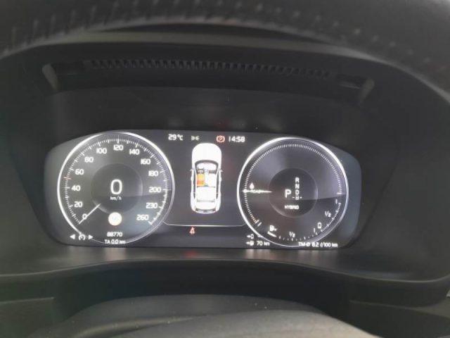 Volvo XC40 T5 Recharge Plug-in Hybrid Inscription IVA ESPOSTA - foto 4 di 4
