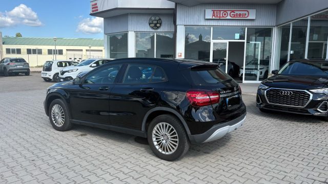 Mercedes-Benz GLA 200 d Sport UNICO PROPRIETARIO - foto 4 di 4