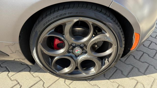 Alfa Romeo 4C 1750 TBi Competizione SOLO 9000 KM, del 2018, 9.000 km, in vendita a Monte San Savino (AR)