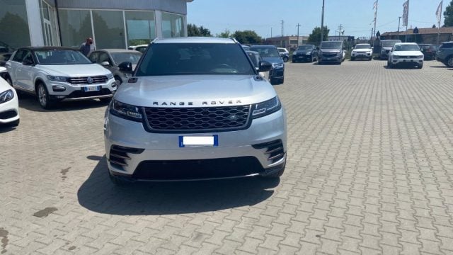 Land Rover Range Rover Velar 3.0 V6 SD6 300 CV R-Dynamic, del 2018, 174.000 km, in vendita a Monte San Savino (AR)