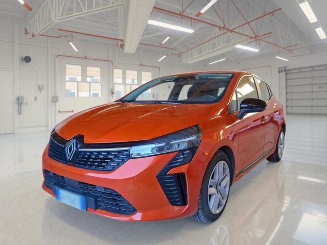 Renault Clio SCe 65 CV 5 porte Evolution *IDONEA NEOPATENTATI*, del 2024, 77.000 km, in vendita a Monte San Savino (AR)