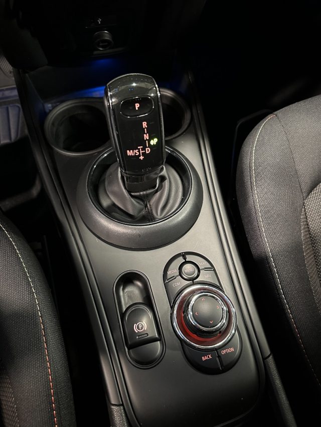 MINI Countryman 1.5 Cooper Classic Auto - LED - 17"-Cmaera-Carplay usato a PADERNO DUGNANO